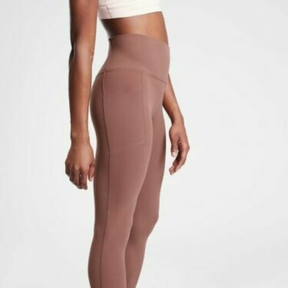 Athleta Salutation Stash Pocket II Tight - Picture 4 of 7